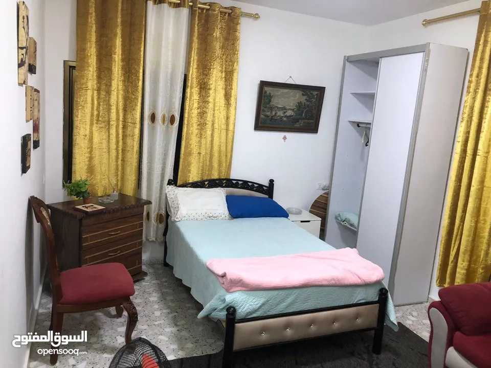شقة غرفتين للايجار موقع مميز وهادئ وقريب لكل الخدمات