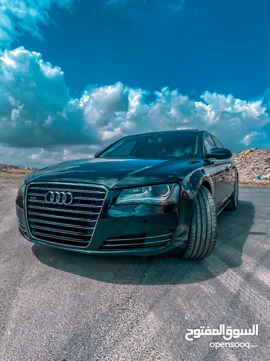 AUDI A8 4200CC  وارد وصيانة الوكالة