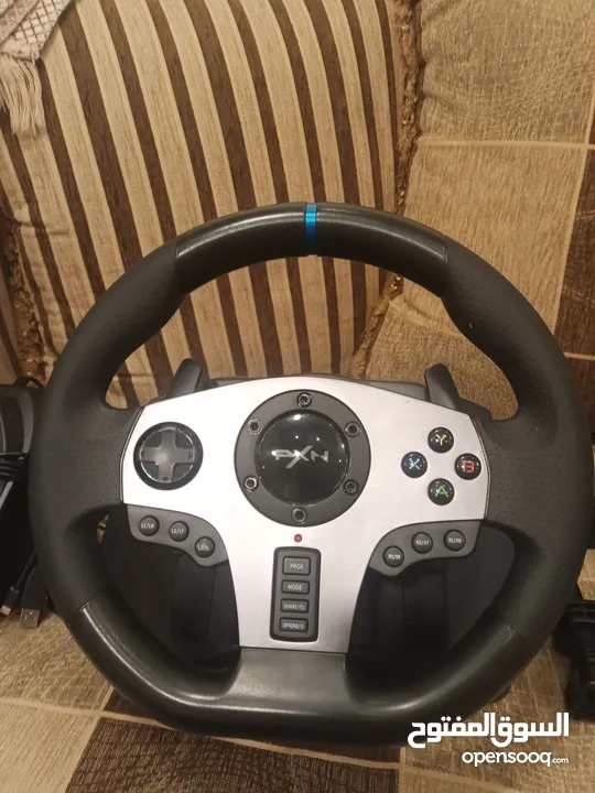 ستيرنج  pxn v9 يشبك علىPS3 و PS4 Ps5 x one X seriies XIS X مستعمل استعمال بسيط جدا