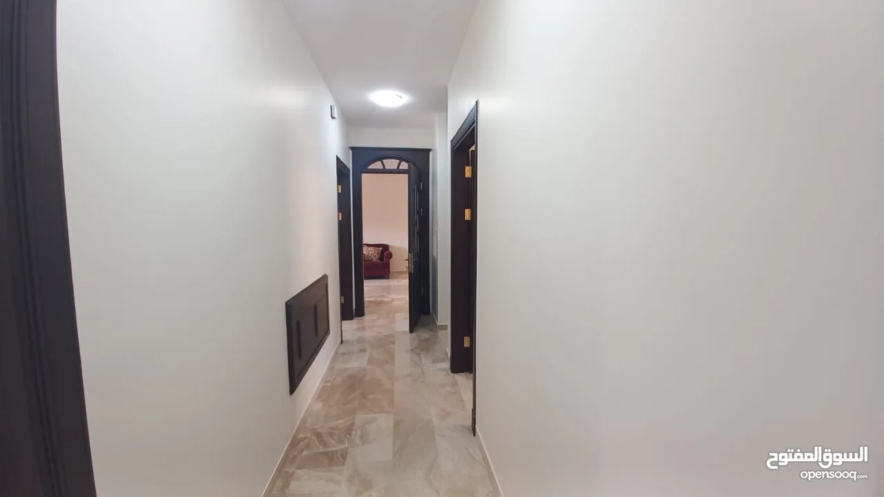 شقة مفروشة للايجار في دير غبار ( Property 39756 ) سنوي فقط