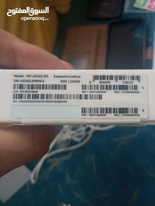 هاتف للبيع مستعمل بحاله الوكاله