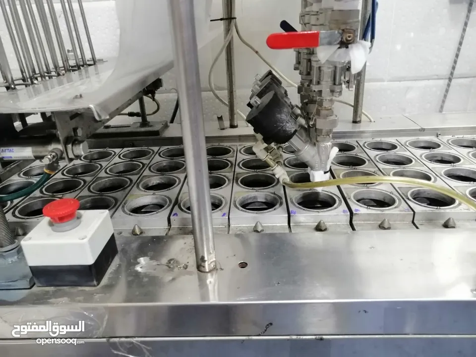 فرصه للإستثمار السريع محطه تنقيه وتحليه مياه و مصنع تعبئه كاسات كامل وشغال والحمدلله