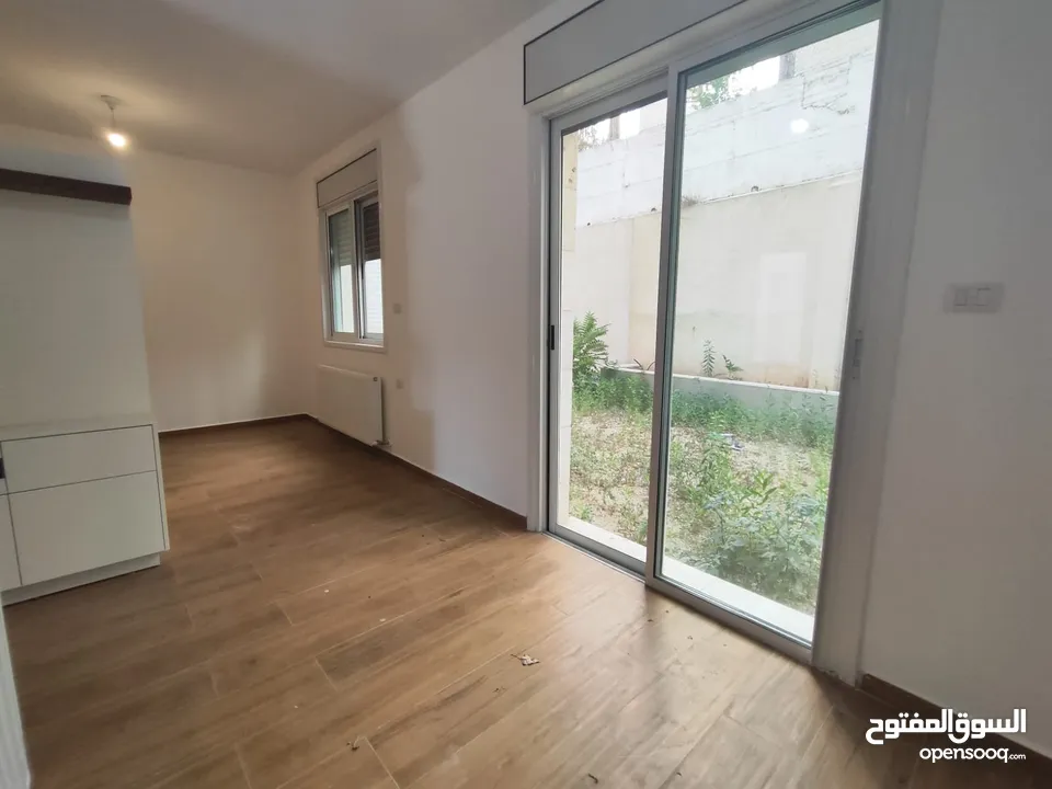 شقة قيد الفرش للإيجار – عين منجد  إسكان المهندسين