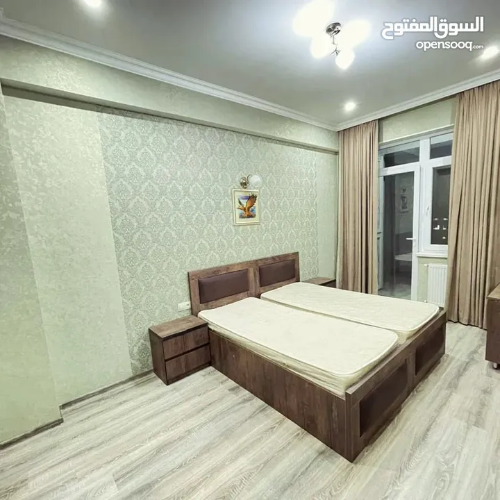 عرض رقم 17 شقة في منطقة ديدي ديغومي  شارع asmati street كم دقيقة عن الجود ويل الشقة غرفتين نوم وصالو