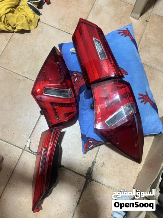 Corolla 2014-2016 light good condition lights