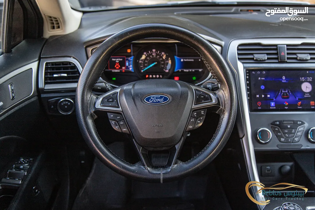 Ford fusion SE 2017  السيارة بحالة ممتازة جدا و قطعت مسافة 131,000 فقط