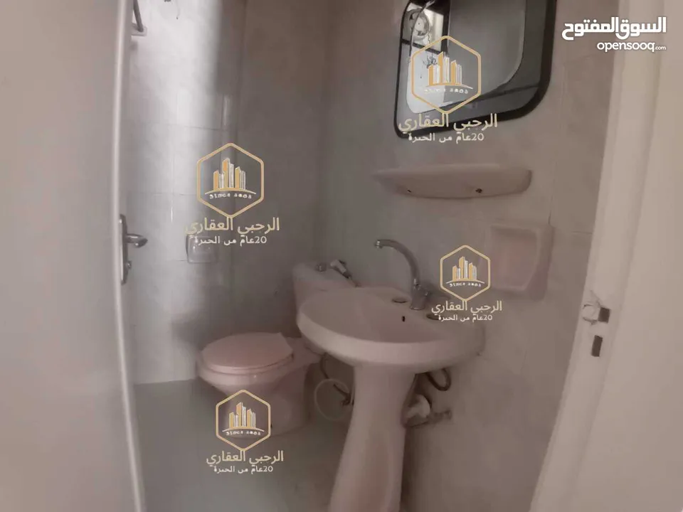 شقة / للايجار / 2نوم / ارضية مع حديقة / قرب مكه مول / خلدا