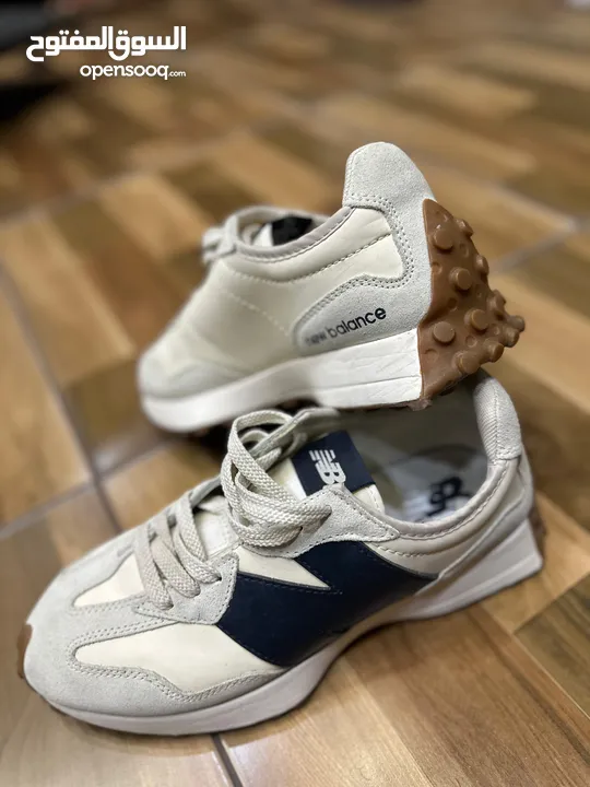 حذاء new balance 327 للبيع
