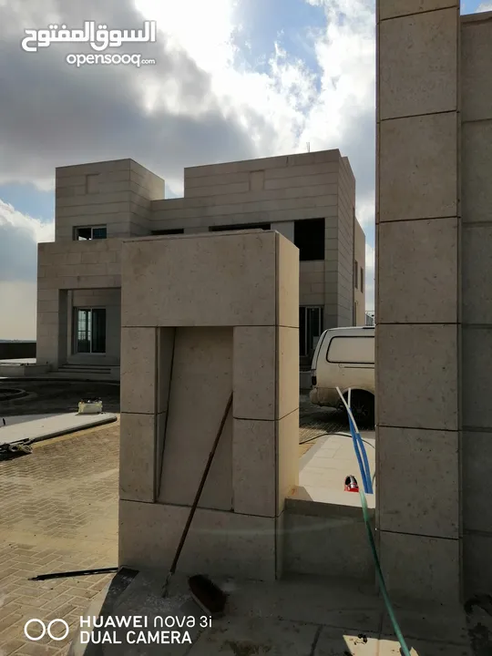 تبليط جميع انواع البلاط وتركيب جميع انواع الجبس امبورد وبأفضل المواصفات و بأسعر منافسه