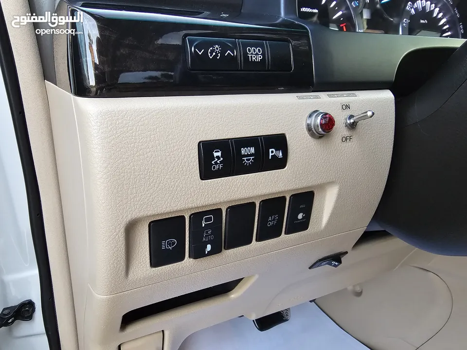 2015 Toyota Alphard V6 luxury edition