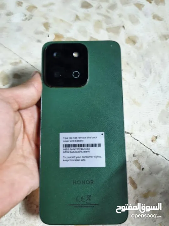 تلفونhonor x7c 256GB)(8+8ram)  لون اخضر استعمال شهر  بسعر 80 دينار  التلفون جبار وقوي وبدعم 45 فريم