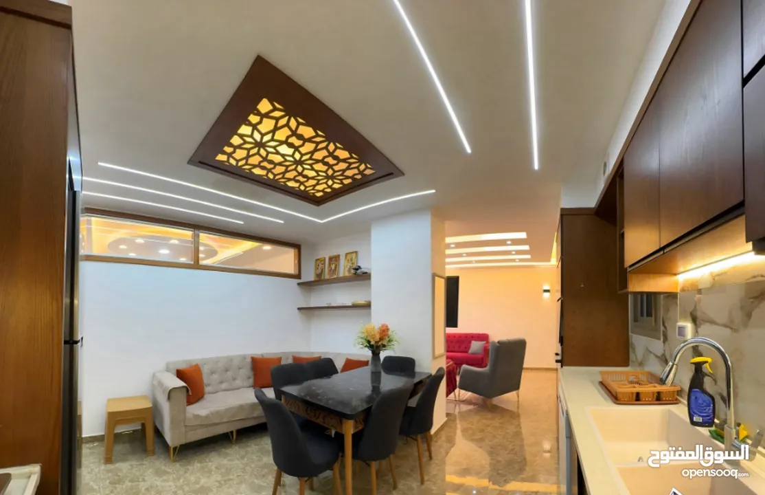 روف للايجار مفروش في اجمل مناطق رام الله والبيرة التواصل مع المالك مباشرة دون وسيط 1250 دولار