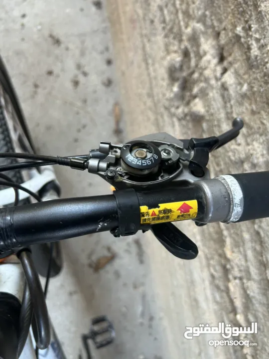 كل المعلومات مكتوبه تحت