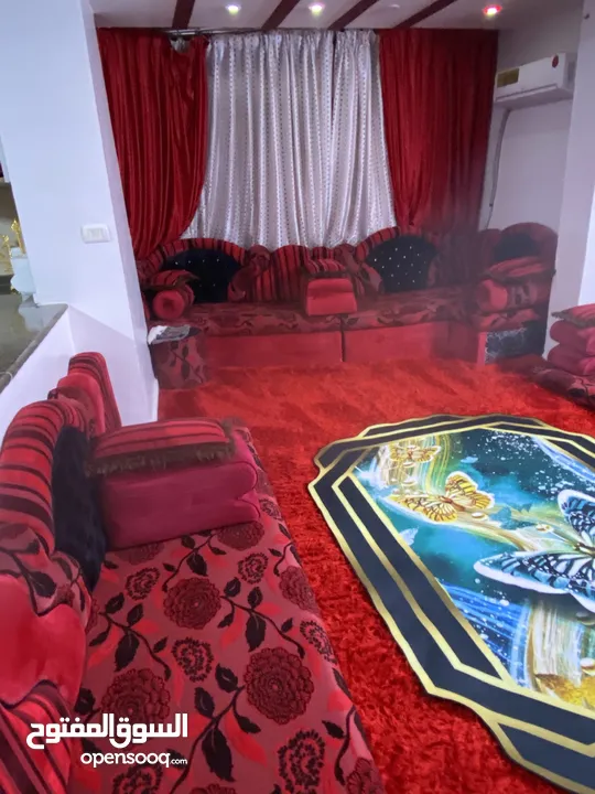 خدمه ممتازا كثير