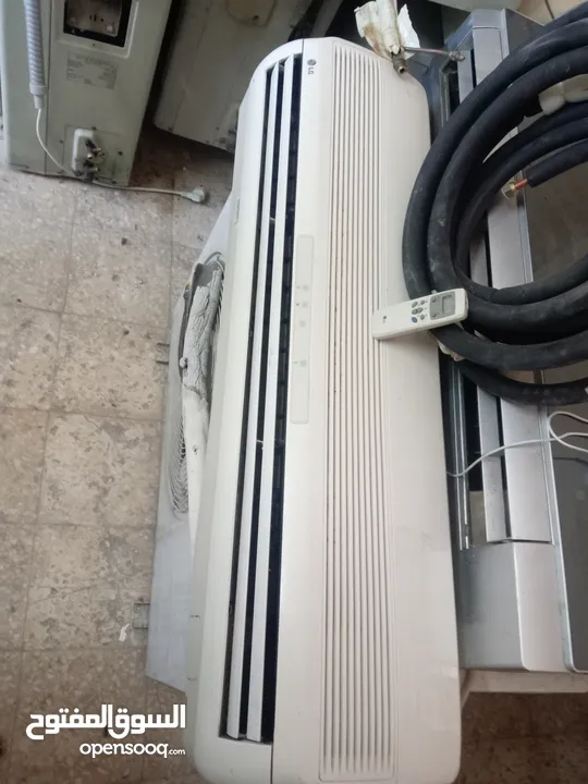 مكيف 2 طن LG مع كامل أغراضه بسعر 150 دينار الزرقاء