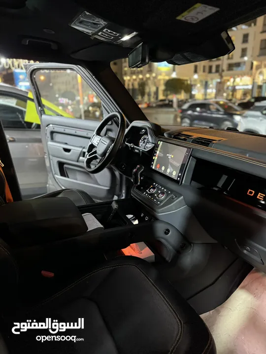 الصقر الأسود لتأجير السيارات لاند روفر ديفندر اعلى مواصفات2023 للأيجار Land Rover defender X dynamic