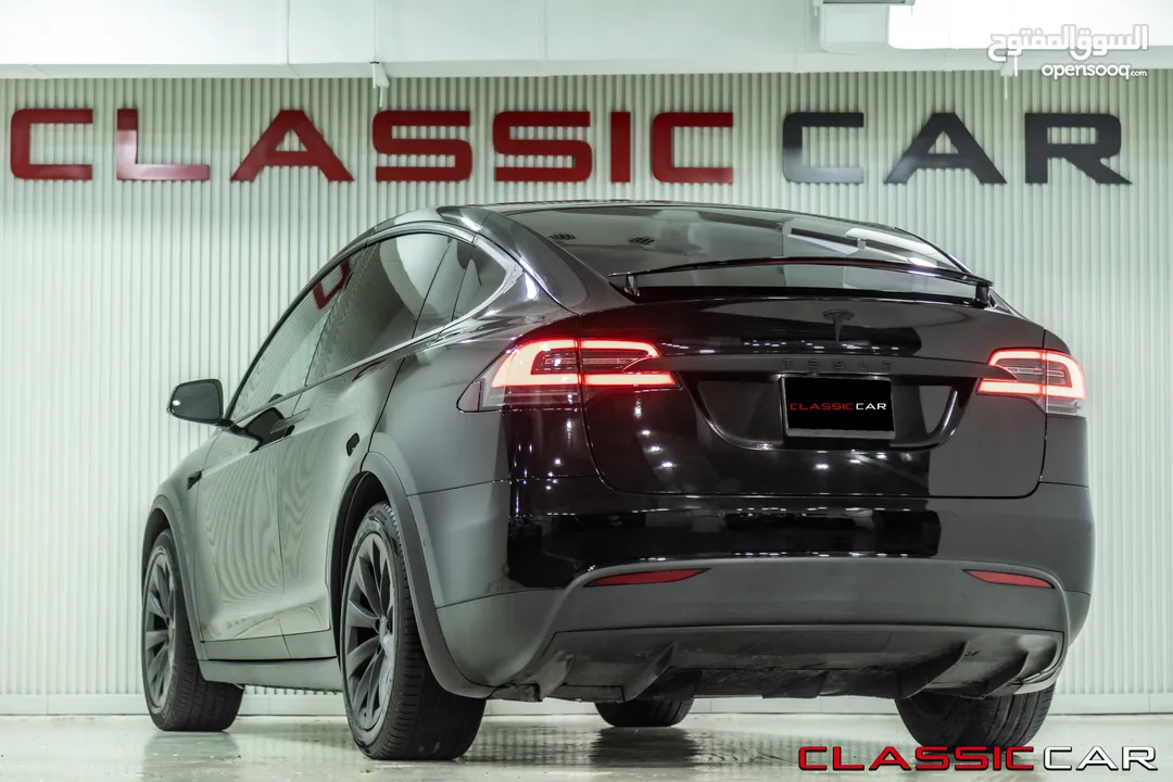 Tesla Model X Standard Range  2019   السيارة بحالة ممتازة جدا و قطعت مسافة 51,000 كيلو متر فقط