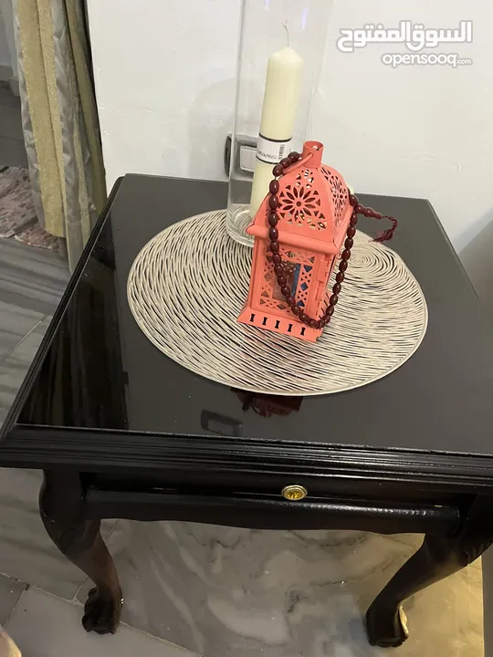 طاولات غرفة جلوس