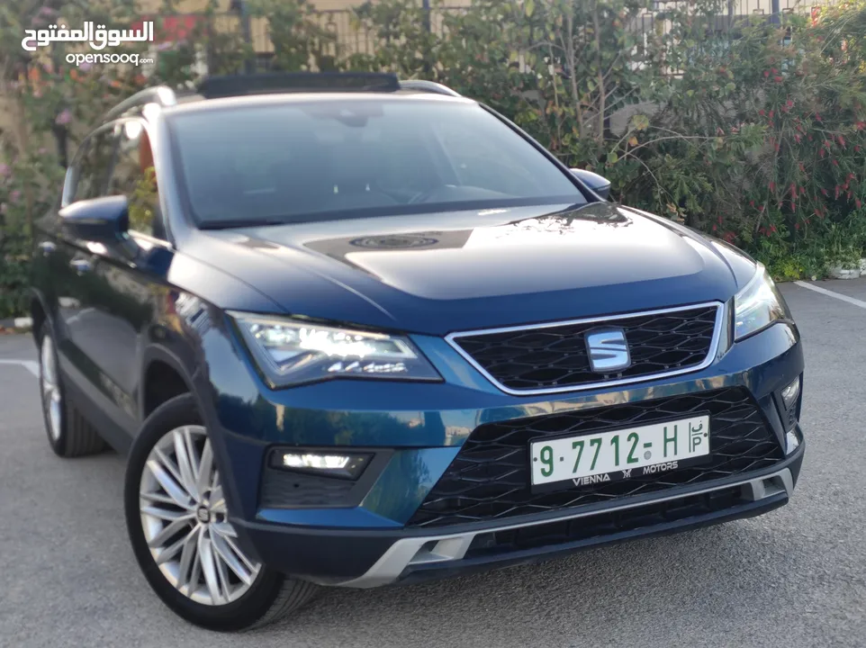 سيات اتيكا فل كامل اضافات للبيع بسعر مغري محرك 1500تربو بنزين اتوماتيك طلاء الشركة المنتجة