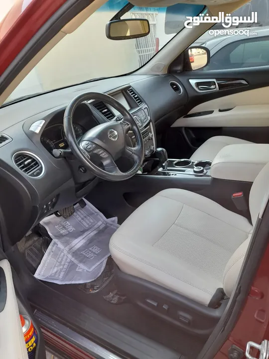 Nissan pathfinder  platinum 2015