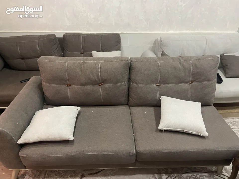 طقم كنب امريكي +طقم كورنر بحاله جيده