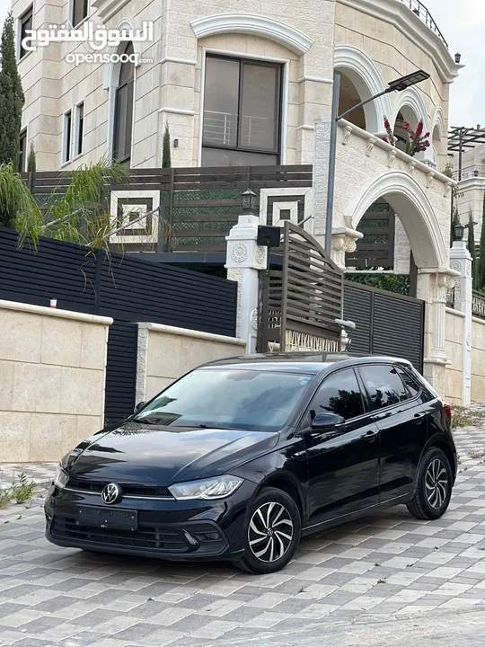 بولو محرك1000تربو سحب شركة المتحدة 2023ترخيص2022 ماشية فقط29000كم