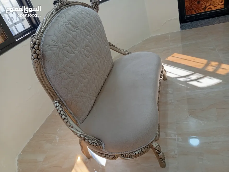 قطعة أثاث لوف سيت مصري ،خشب زان ،غير مستعمل،مناسب لصالات استقبال الفنادق و صالات الأفراح و المنازل