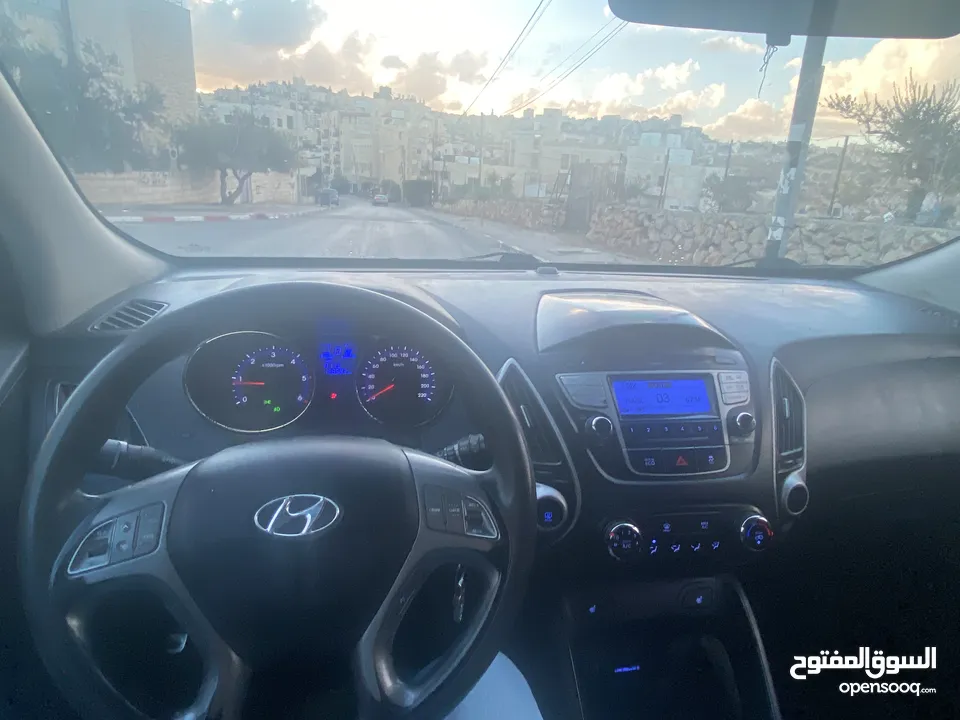 هونداي توسان 2012