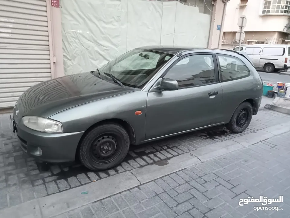 ميتسوبيشي كولت 2003 المكينه فيول 1.6  Mitsubishi colt 2003 fuel injector