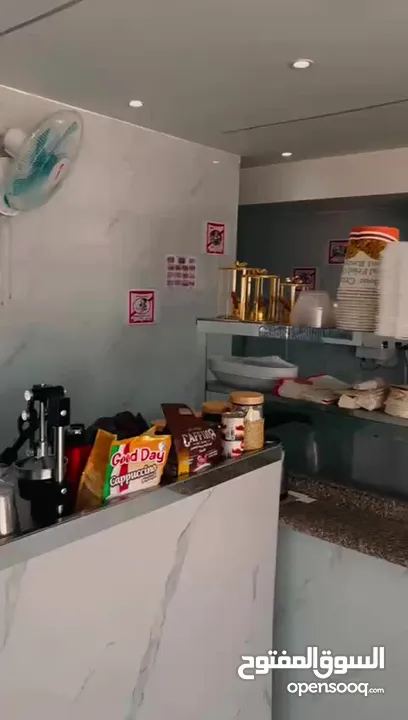 مطعم جديد شعبي وسناكات نظام 5 نجوم وأسعار شعبيه للبيع مستعجل لعدم تفرغ بسعر حرق او بدل شقة او ارض