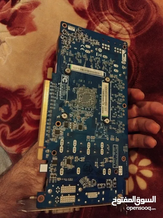 Amd radeon sapphire HD 7850 1gb للبيع