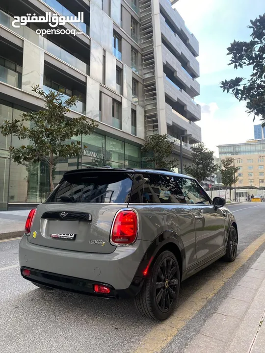 MiniCooper S electric 2023