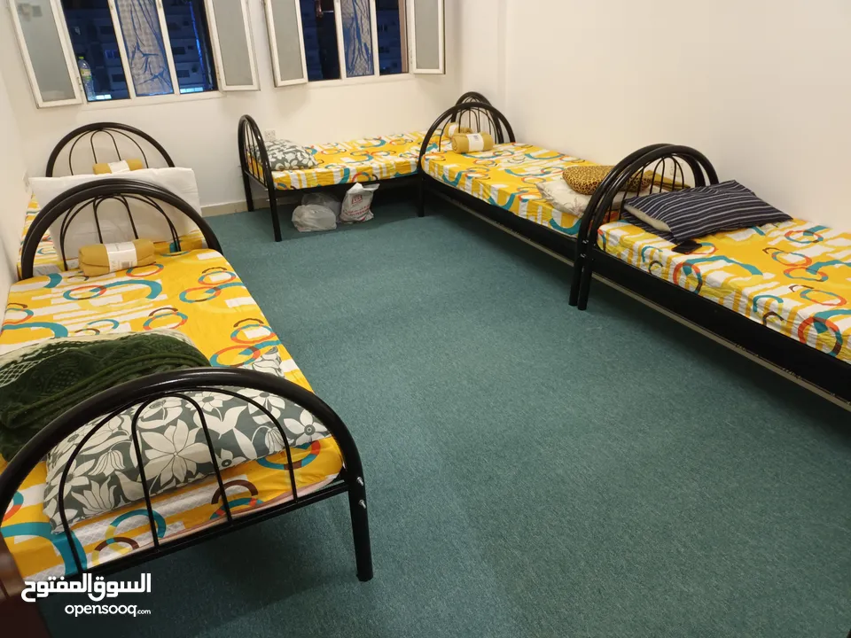 Khaleej hostel provides Furnished Executive Bed Space with free WIFI, Electricity, Water, Kitchen