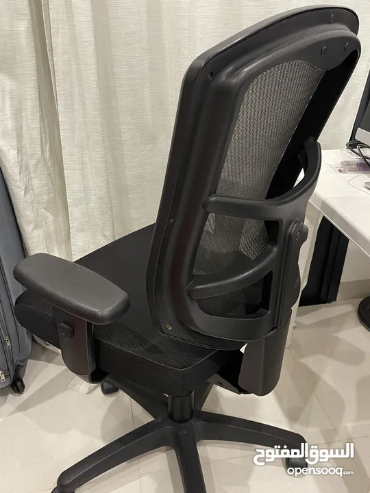 Office chair in very good condition