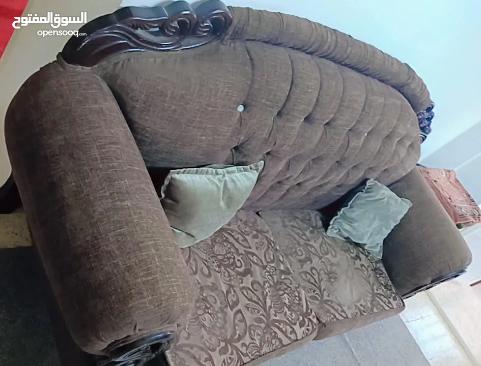 طقم كنب تفصيل سبع مقاعد