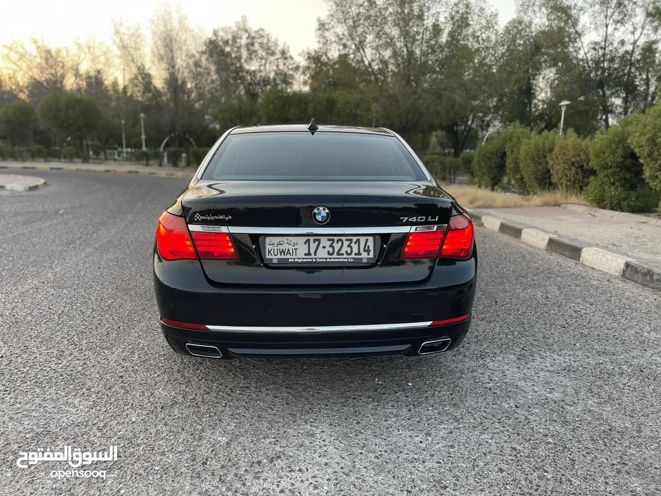 BMW 740Li وارد الغانم 2013 صبغ الوكاله