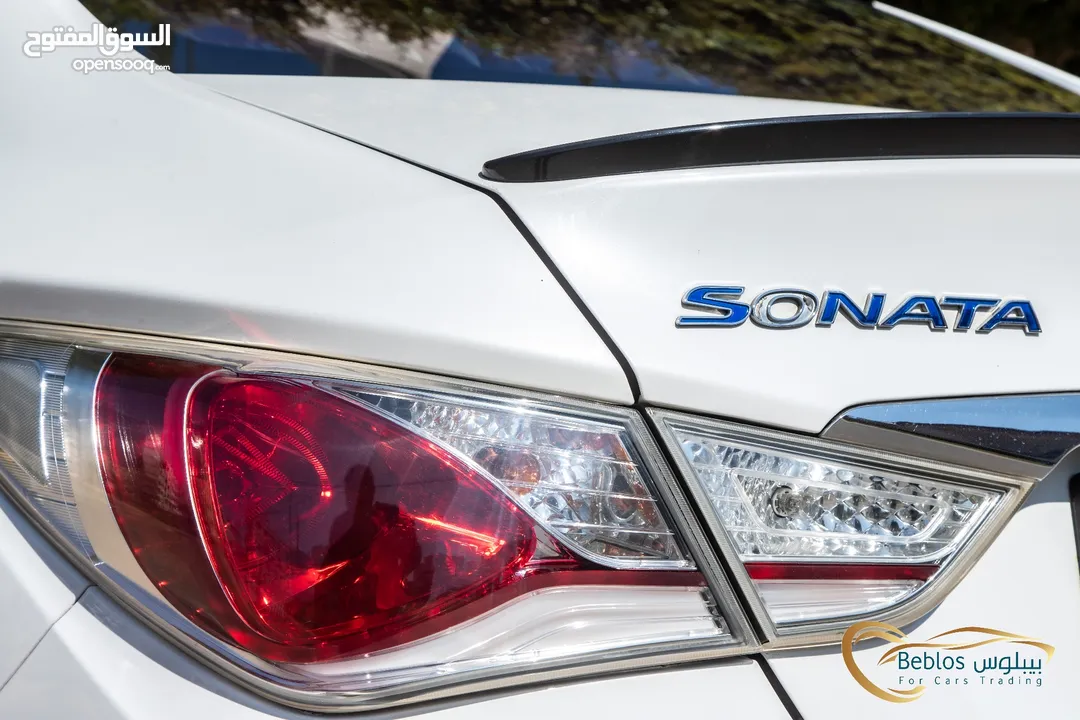Hyundai Sonata Limited 2012  السيارة ممتازة جدا و قطعت مسافة 169,000 كيلو متر