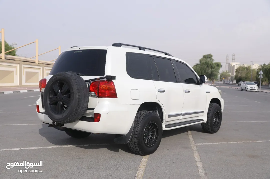 LAND CRUISER 2014 MODEL MANNUAL