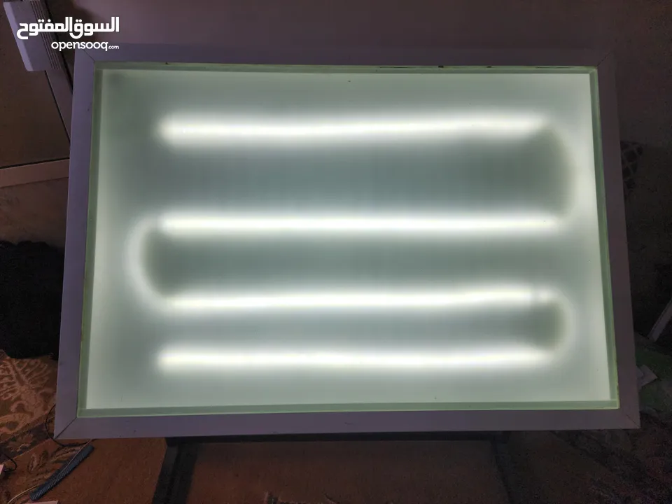 مرسم هندسي بحالة ممتازة ( مرسم شف ) حجم A0 يصلح لطلاب التخصصات الهندسية والتصميم الداخلي والجرافيك