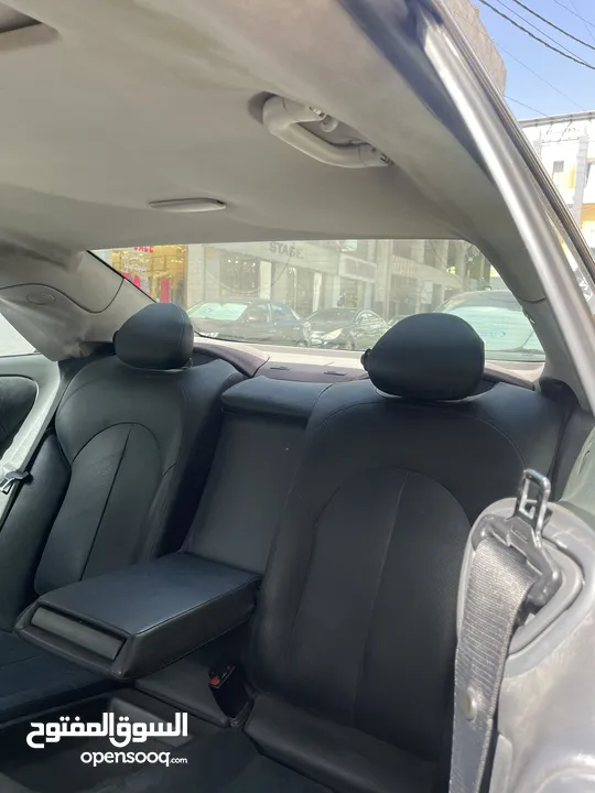 CLK W203 2004 Clean Tittle Color Navy Blue 1800cc v6 Casual Ride / Sport Ride