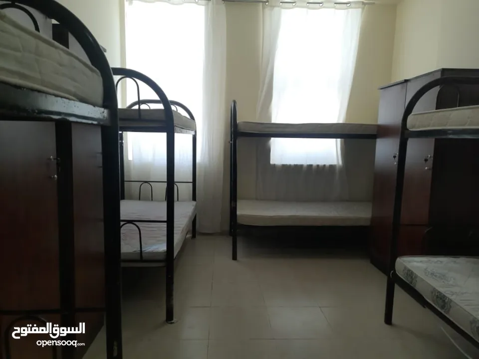 Excutive Bed Space For Rent in Musffah Shabiea by 400 AED for Indains/ sirilnka/ Nepali.