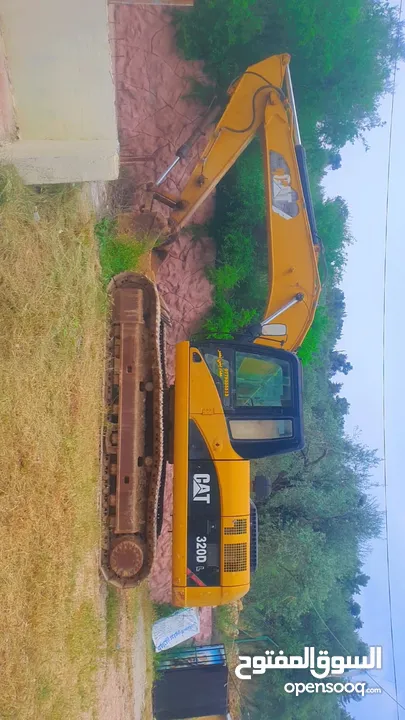 حفار كاتربيلر ، 320DL 2009، سلندر 6