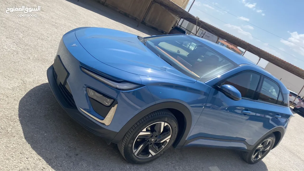 نيتا U400 لون مميز اضافات مميزه فل بانوراما  نيتا X400 لون مميز داخليه مميزه بحاله الزيرو السيارات