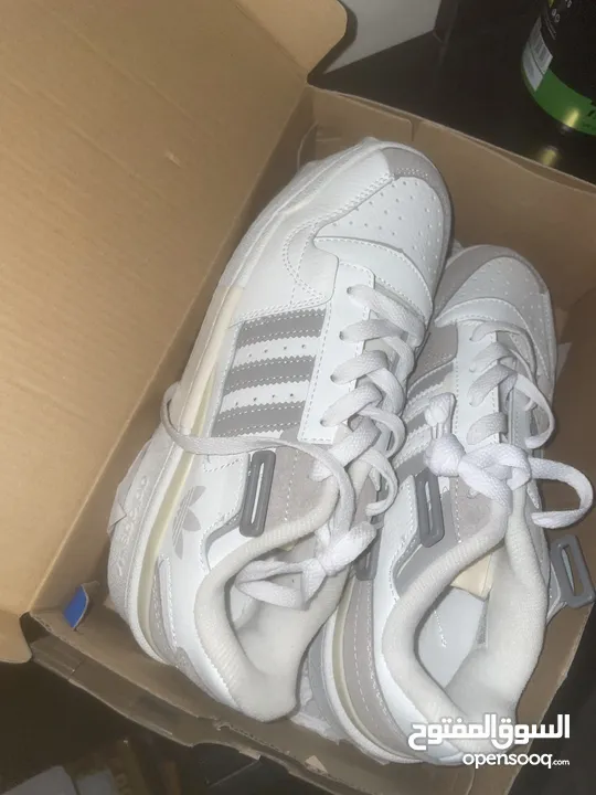 Adidas forum low