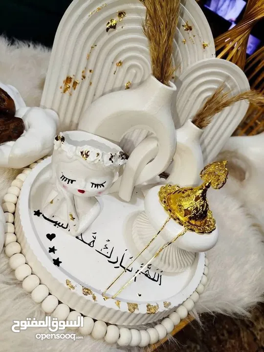 آلعيون اللامعة لتحف والهدايا