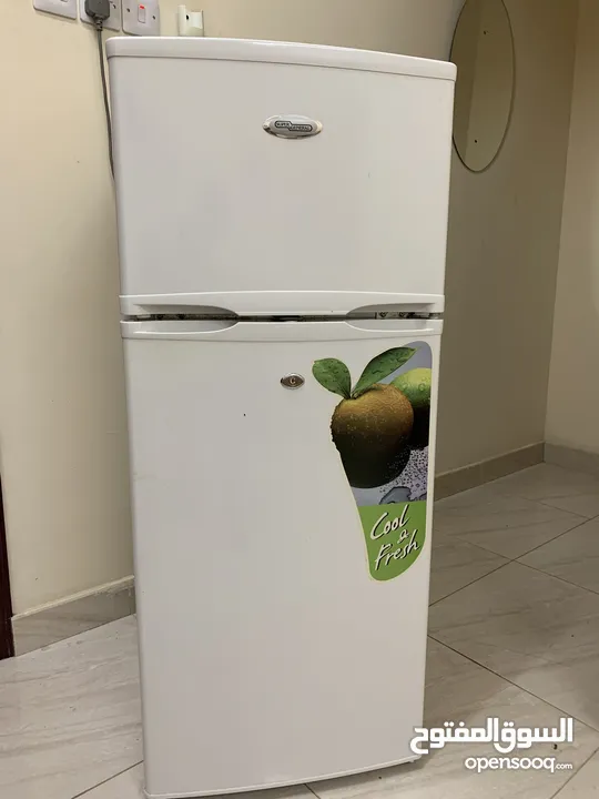 Refrigerator super general Top mount model