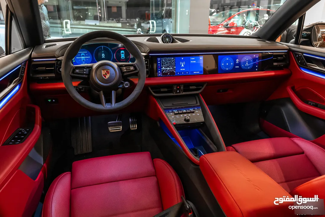 2025 Porsche Macan 4 Electric