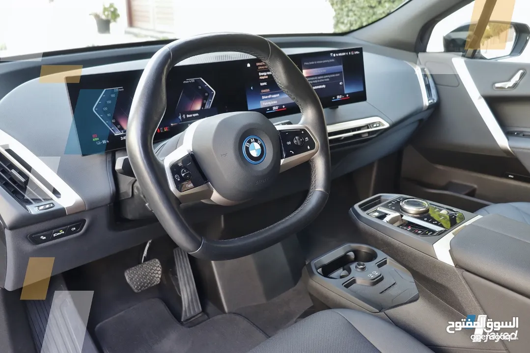 BMW IX M Package 2023 كهرباء مع إمكانية البدل بسياره