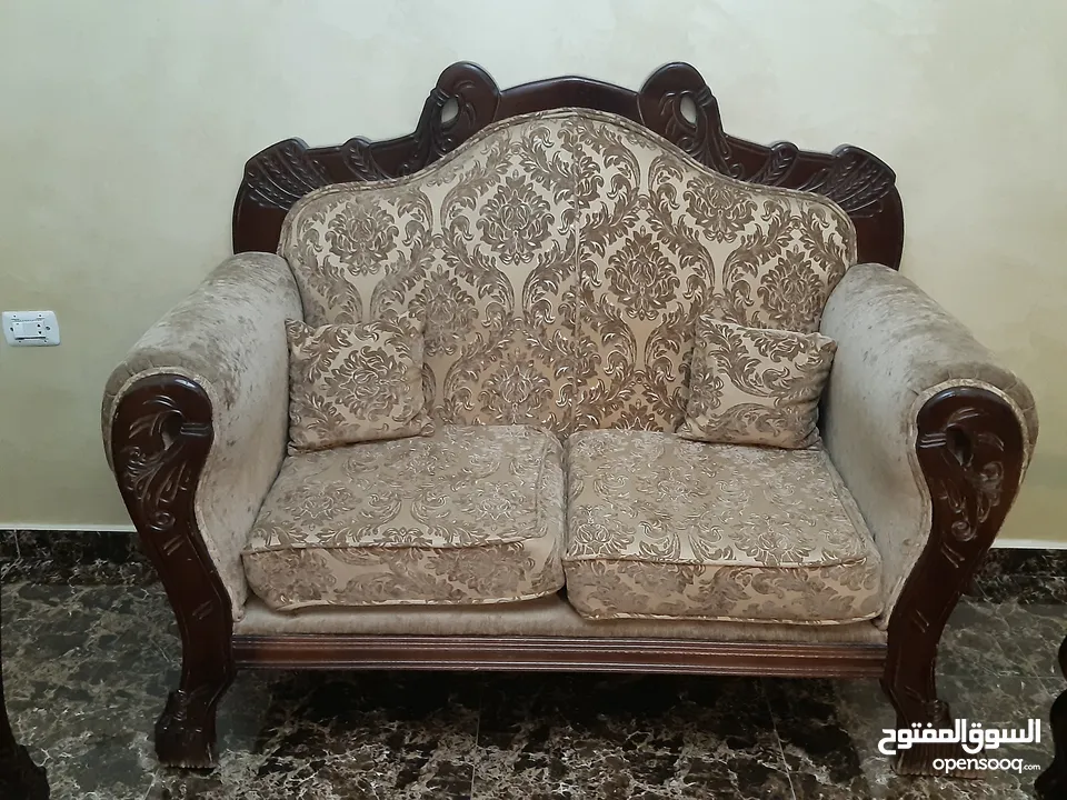 أثاث غرفة ضيوف