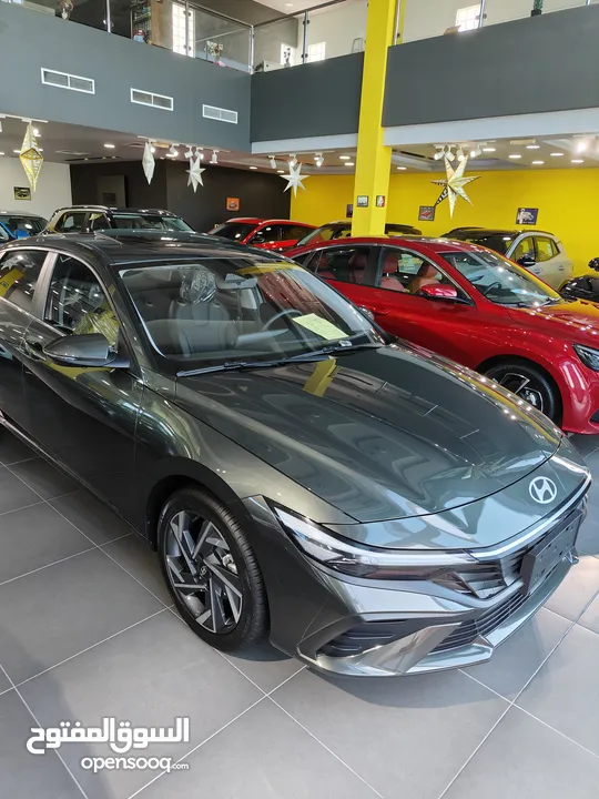 Hyundai Elantra 2025 F/O